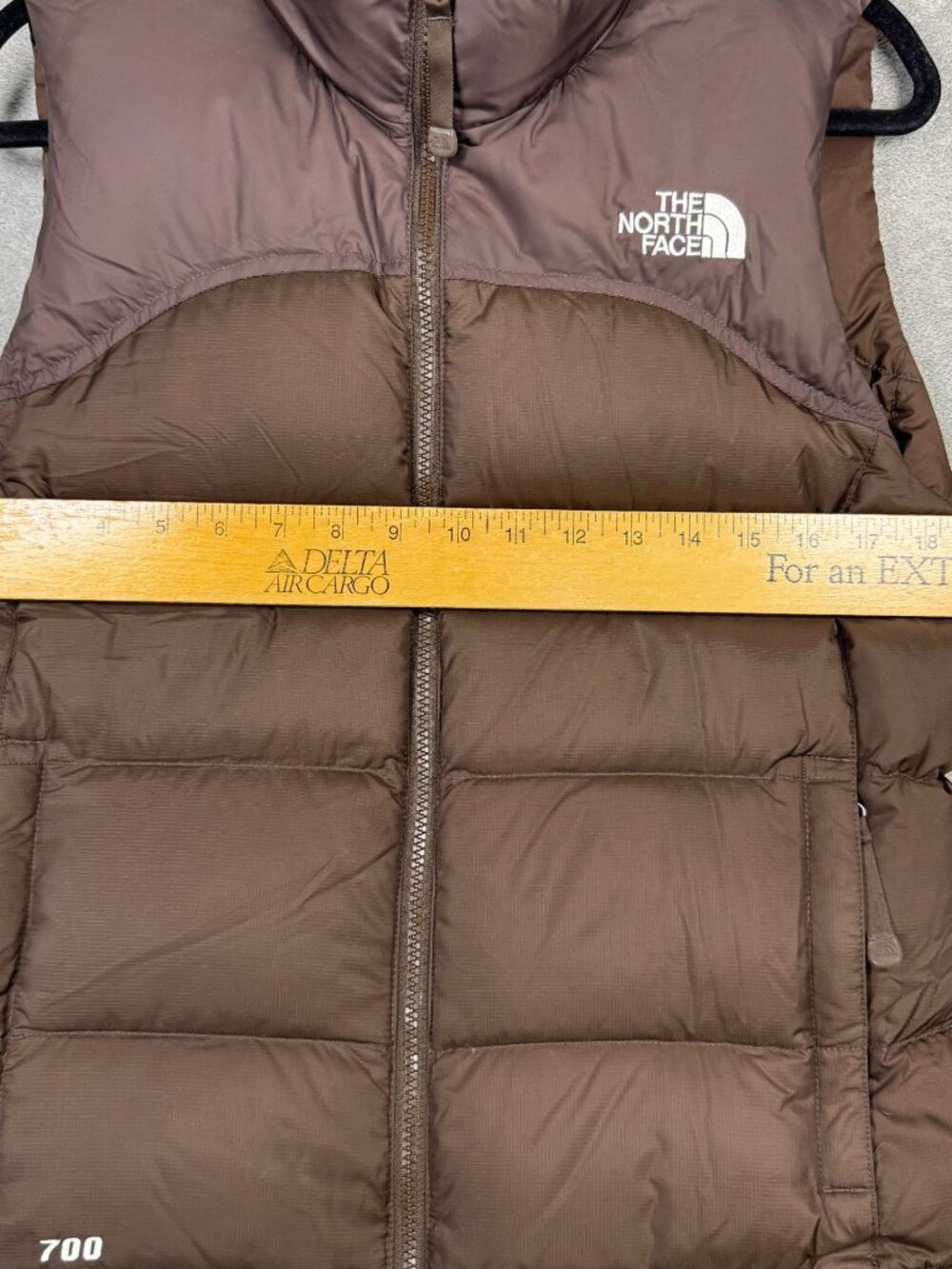 The North Face 1996 Retro Nuptse 700 Goose Down Puffer Vest Womens S Brown - Picture 13 of 13